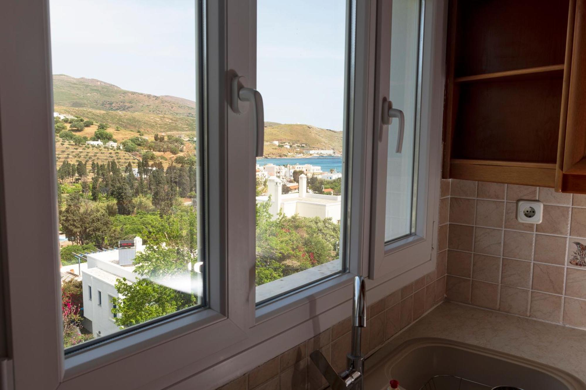 Eleni'S Seaview House Apartment Andros Town Luaran gambar